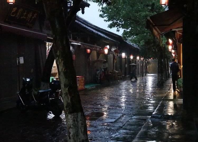 老旧的停车场3
